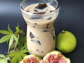 Café Style Herbal Grass Jelly Cream Milk Tea with Fresh Fig Flavor Home Brew Package